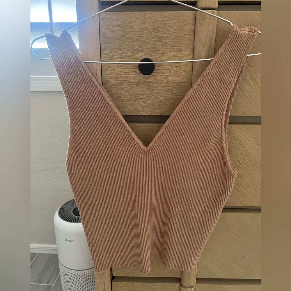 Abercrombie ottoman tank